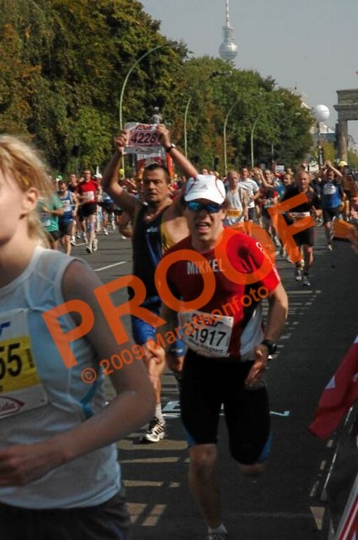 gal/BerlinMarathon_2009/0MF_Mikkel_04.jpg